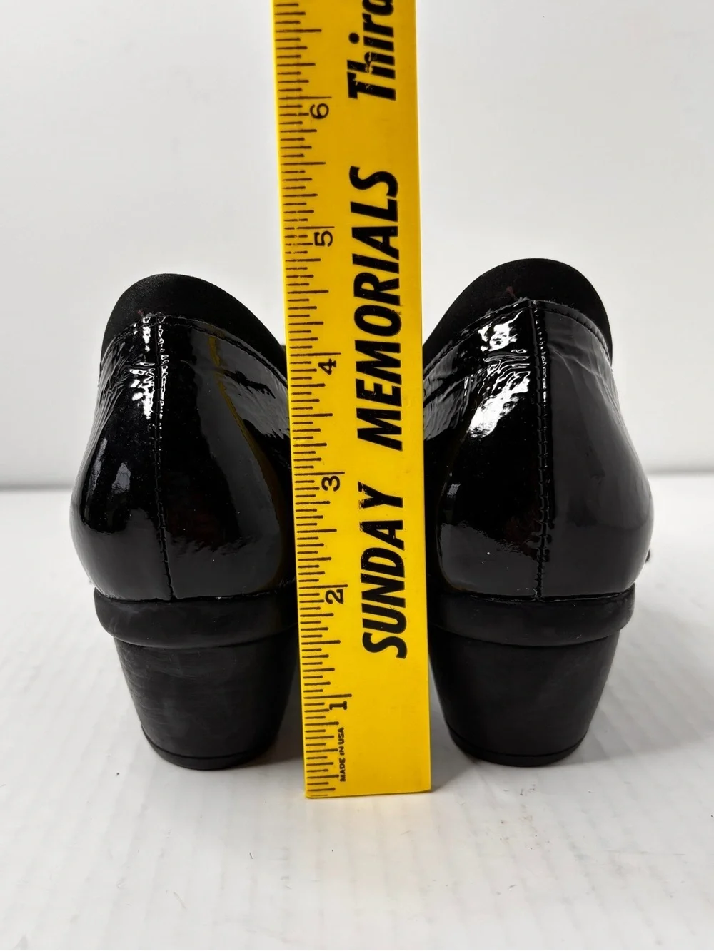Naot Trendy Mary Jane Pump Womens Comfort Shoe Size 6 EU 37 Black Patent Leather